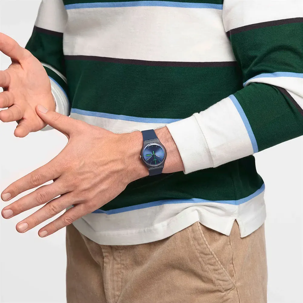 swatch-so29n704-blue-rebel-15626510